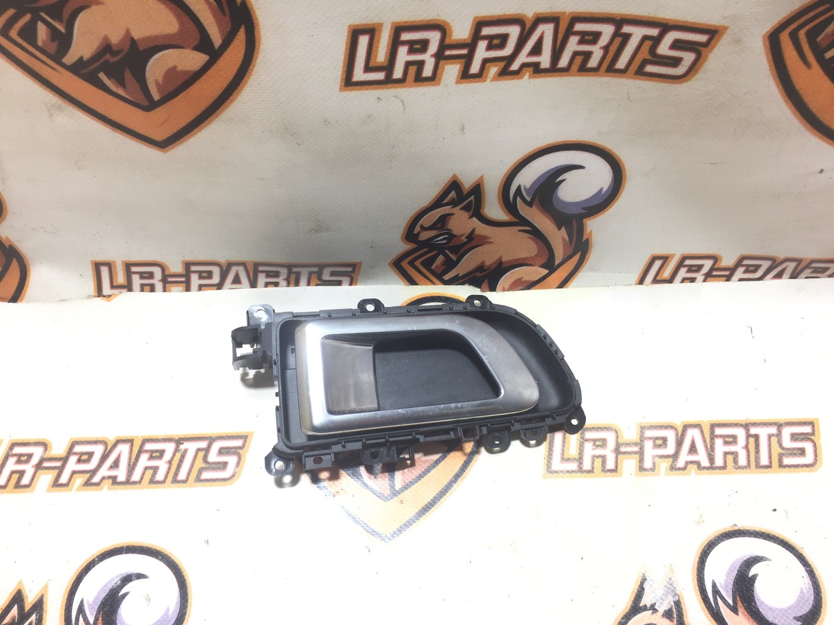 LR059559 Door handle Inner right Land Rover Discovery Sport L550 (2015-) Used